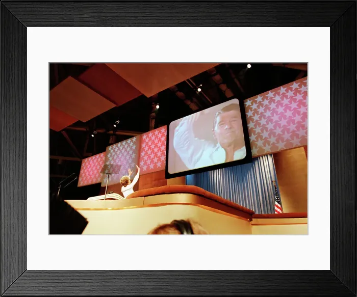 Framed Print : Nancy Reagan On Podium, Speaking &Waving Framed Print : Nancy Reagan On Podium, Speaking &Waving