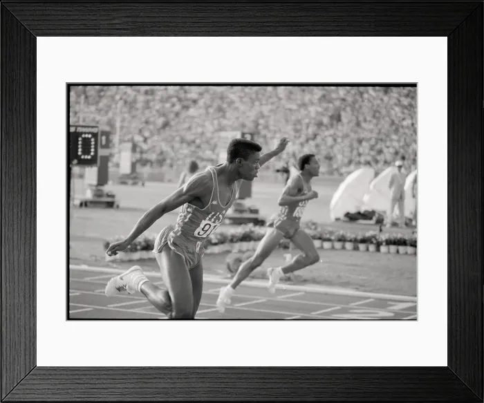 Framed Print : Carl Lewis Wins 200M Dash Framed Print : Carl Lewis Wins 200M Dash