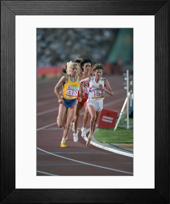 Framed Print : Zola Budd Running in Third Heat Framed Print : Zola Budd Running in Third Heat
