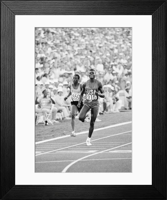 Framed Print : Carl Lewis Going For Finish Line Framed Print : Carl Lewis Going For Finish Line