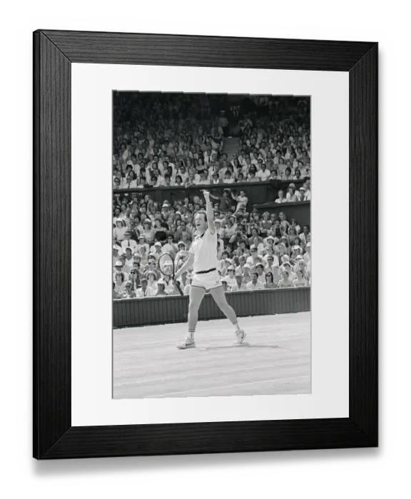 Framed Print : John McEnroe Holding up Fist Framed Print : John McEnroe Holding up Fist