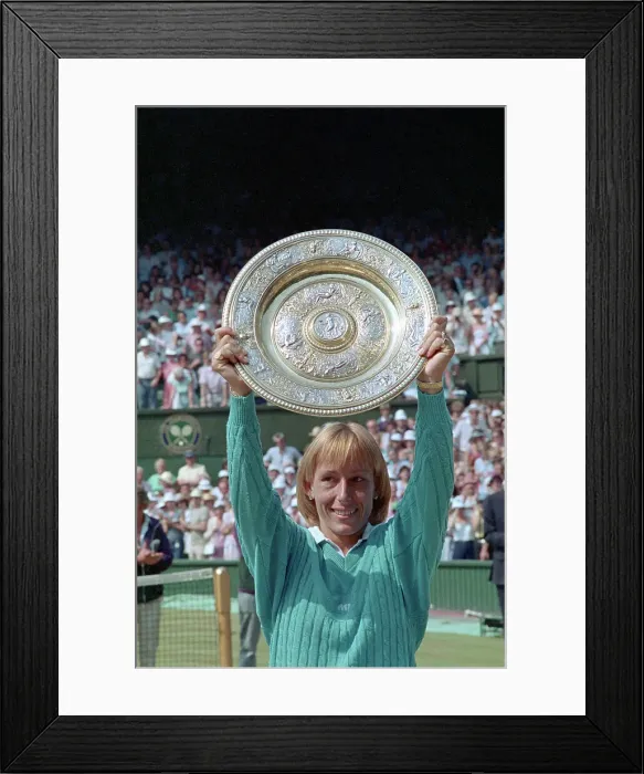 Framed Print : Martina Navratilova with Her Wimbledon Trophy Overhead Framed Print : Martina Navratilova with Her Wimbledon Trophy Overhead
