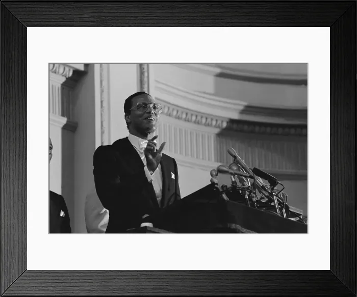 Framed Print : Black Muslim Leader Louis Farrakhan Framed Print : Black Muslim Leader Louis Farrakhan