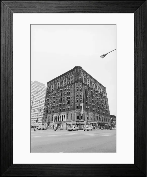 Framed Print : Portrait of the Lexington Hotel Framed Print : Portrait of the Lexington Hotel