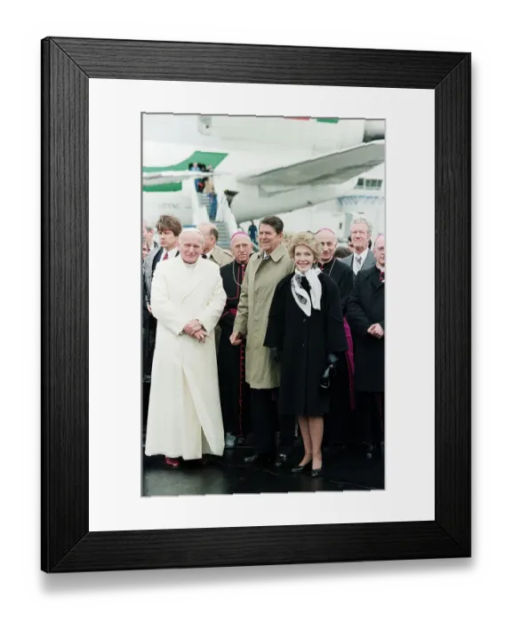 Framed Print : Pope John Paul II with President and Mrs. Reagan Framed Print : Pope John Paul II with President and Mrs. Reagan