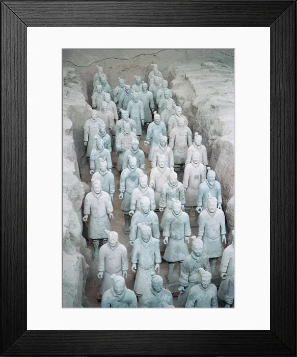 Framed Print : Terra Cotta Soldiers in Qin Shi Huangdi Tomb Framed Print : Terra Cotta Soldiers in Qin Shi Huangdi Tomb