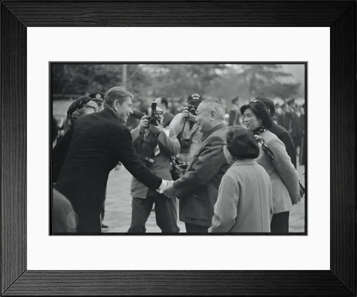 Framed Print : President Reagan Shaking Hands with Li Xiannian Framed Print : President Reagan Shaking Hands with Li Xiannian
