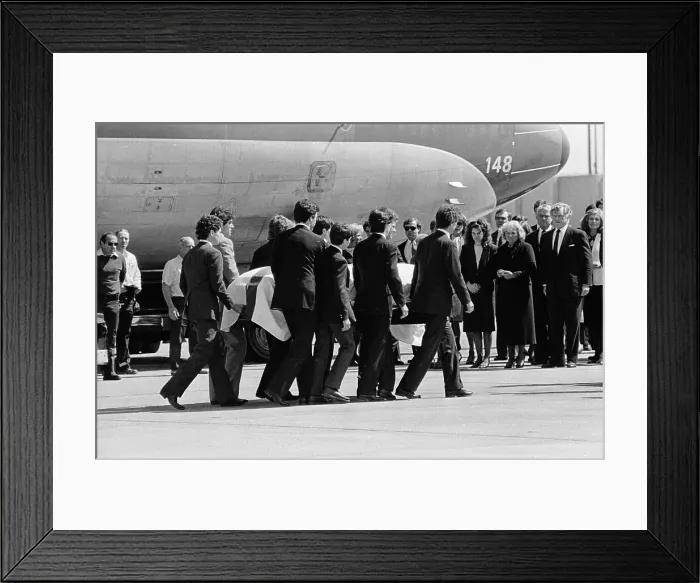 Framed Print : Kennedy Family Carrying Casket Framed Print : Kennedy Family Carrying Casket