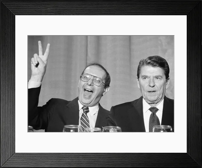 Framed Print : Alfonse D'Amato Gesturing Alongside Ronald Reagan Framed Print : Alfonse D'Amato Gesturing Alongside Ronald Reagan