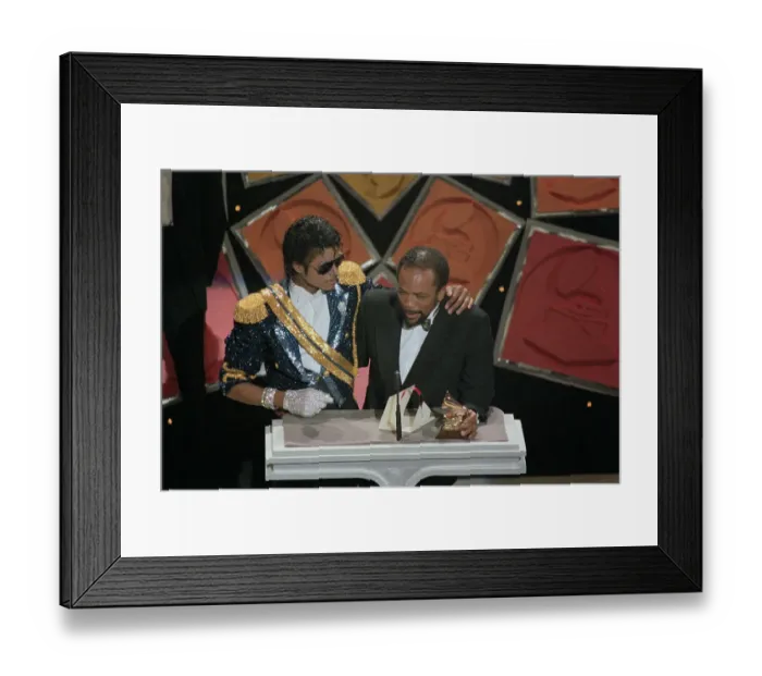 Framed Print : Quincy Jones Presenting Award to Michael Jackson Framed Print : Quincy Jones Presenting Award to Michael Jackson
