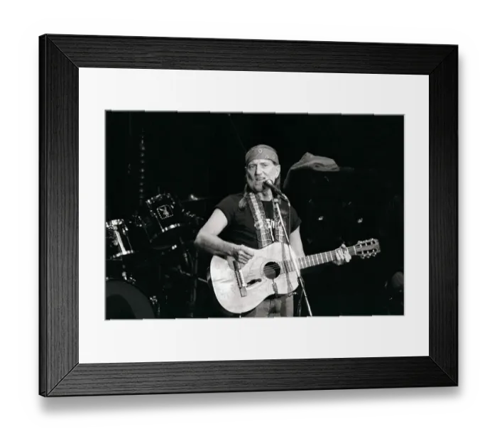 Framed Print : Willie Nelson Singing Before a Japanese Audience Framed Print : Willie Nelson Singing Before a Japanese Audience