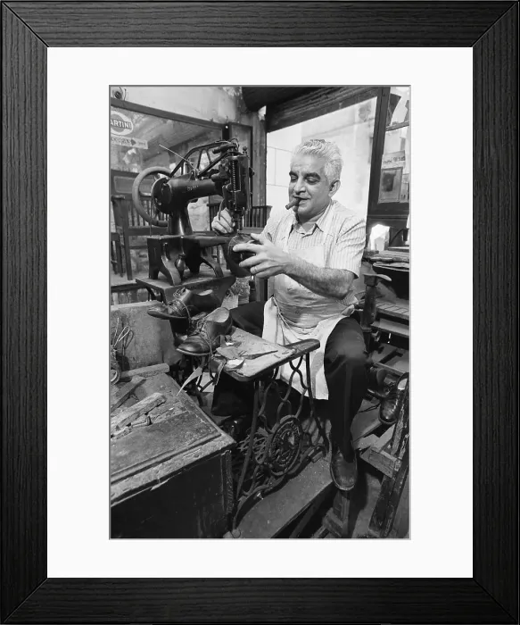 Framed Print : Havana Shoemaker Mending Shoes Framed Print : Havana Shoemaker Mending Shoes