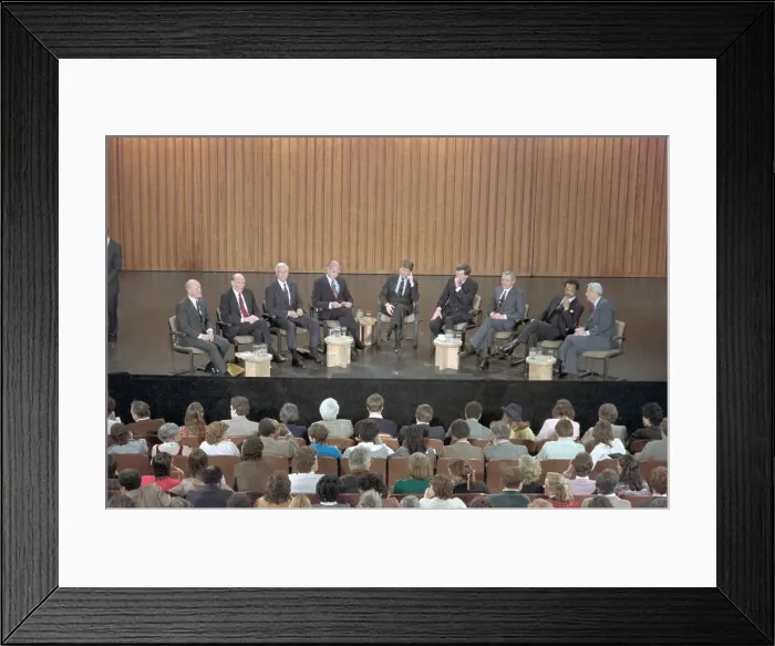 Framed Print : Democratic Presidential Candidates with Ted Koppel Framed Print : Democratic Presidential Candidates with Ted Koppel
