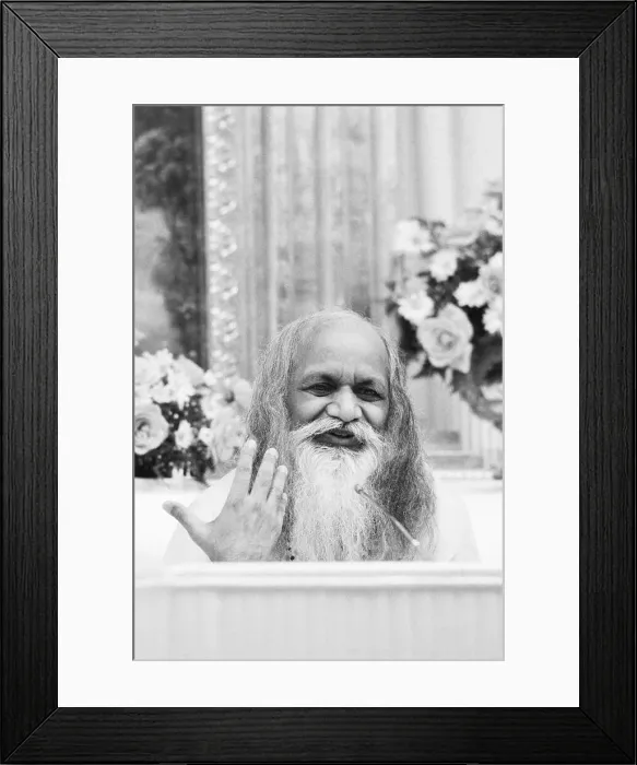 Framed Print : Maharishi Mahesh Yogi