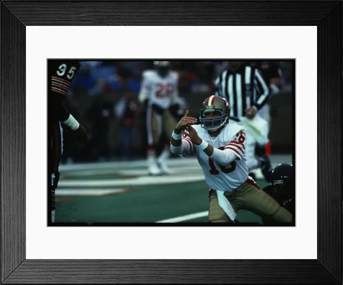 Framed Print : Joe Montana Makes Gesture for Timeout Framed Print : Joe Montana Makes Gesture for Timeout
