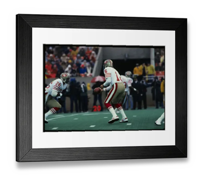Framed Print : Chicago Bears on Sidelines During Game Framed Print : Chicago Bears on Sidelines During Game