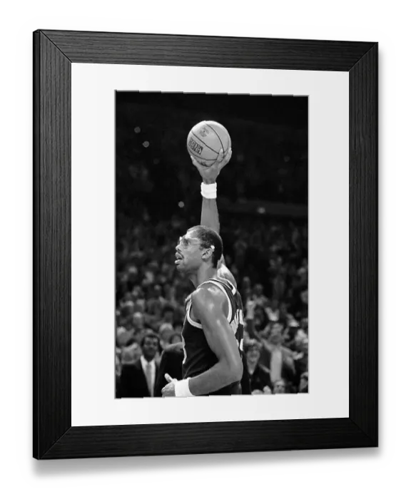 Framed Print : Kareem Abdul-Jabbar Holding up Basketball Framed Print : Kareem Abdul-Jabbar Holding up Basketball