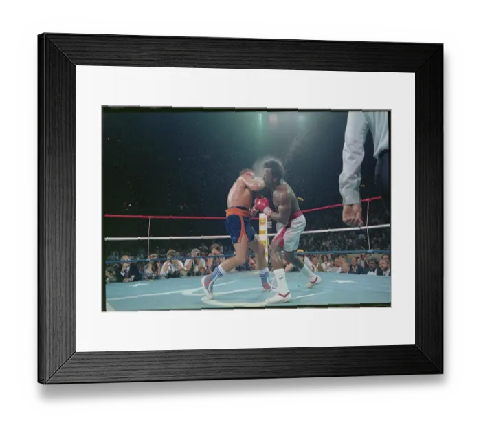Framed Print : Gerrie Coetzee and Michael Dokes Fighting Framed Print : Gerrie Coetzee and Michael Dokes Fighting