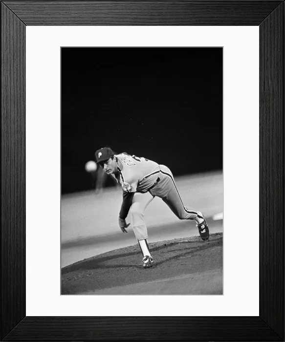 Framed Print : Steve Carlton Pitching Framed Print : Steve Carlton Pitching