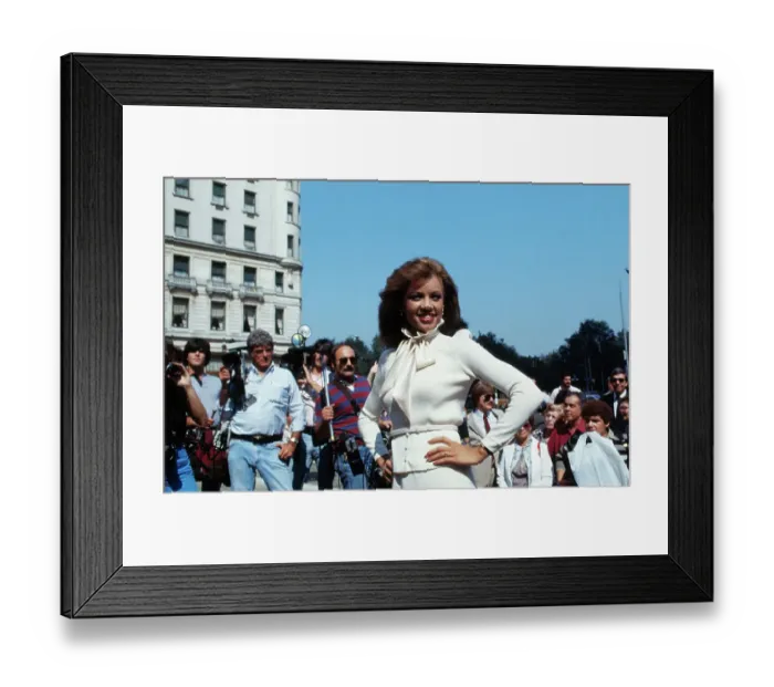 Framed Print : Vanessa Williams as Miss America Posing Outdoors near Crowd Framed Print : Vanessa Williams as Miss America Posing Outdoors near Crowd
