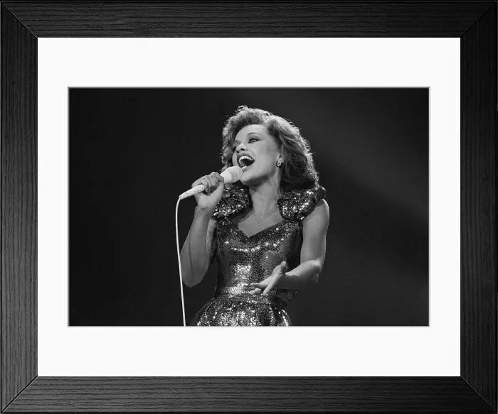 Framed Print : Vanessa Williams Sings Framed Print : Vanessa Williams Sings