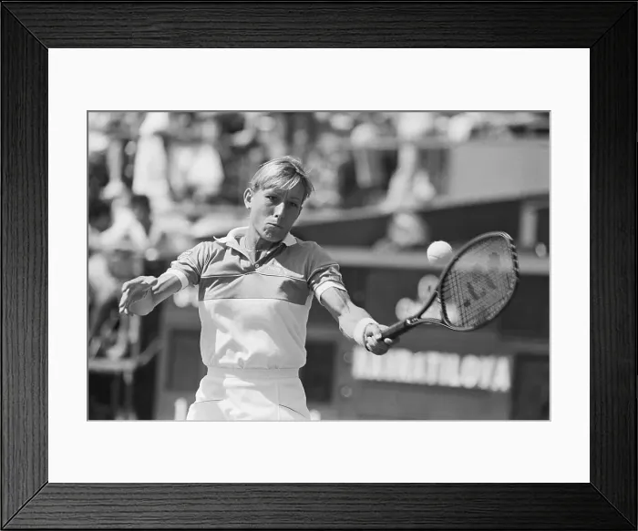 Framed Print : Navratilova Returning Shot Framed Print : Navratilova Returning Shot