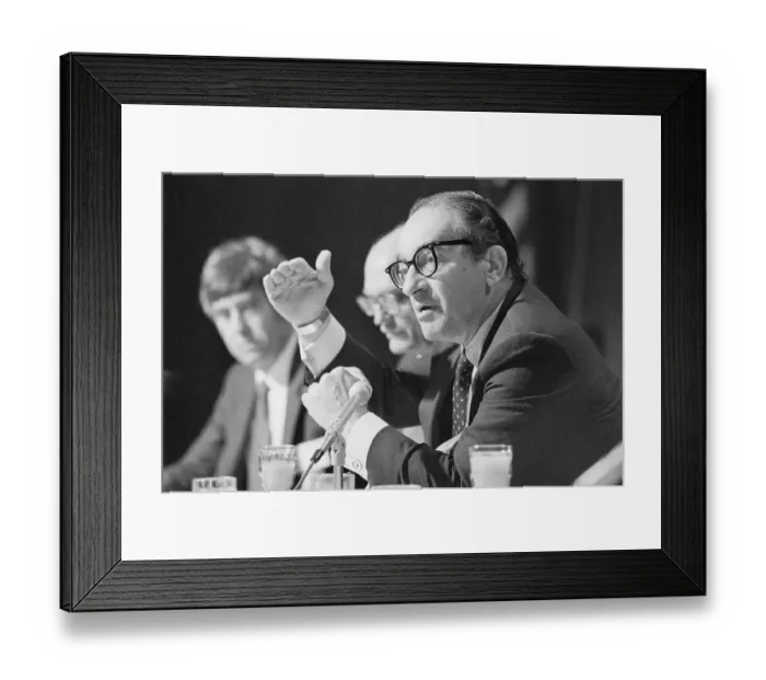 Framed Print : Close up of Alan Greenspan Speaking Framed Print : Close up of Alan Greenspan Speaking