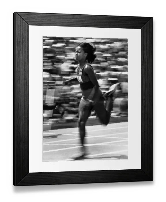 Framed Print : Evelyn Ashford Framed Print : Evelyn Ashford