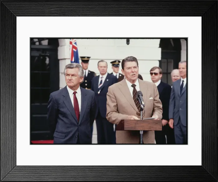Framed Print : Ronald Reagan and Robert Hawke at Podium Framed Print : Ronald Reagan and Robert Hawke at Podium