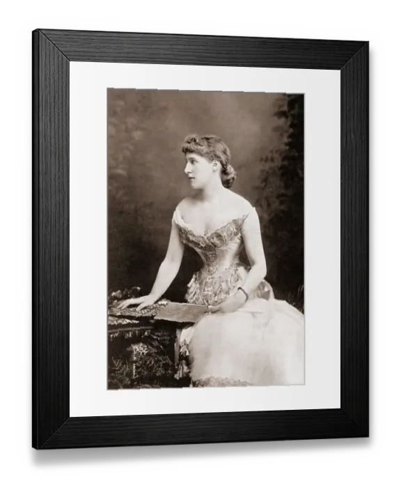 Framed Print : Actress Lily Langtry Framed Print : Actress Lily Langtry