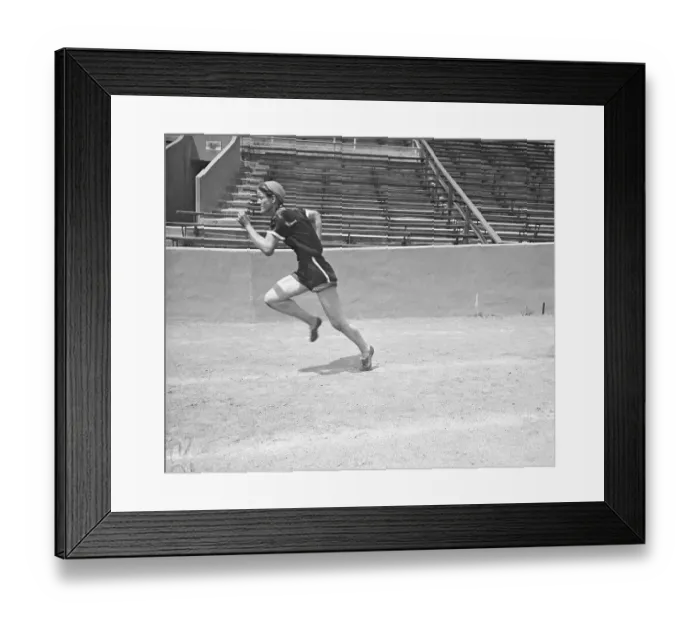 Framed Print : Mildred Didrickson Running on Track Framed Print : Mildred Didrickson Running on Track