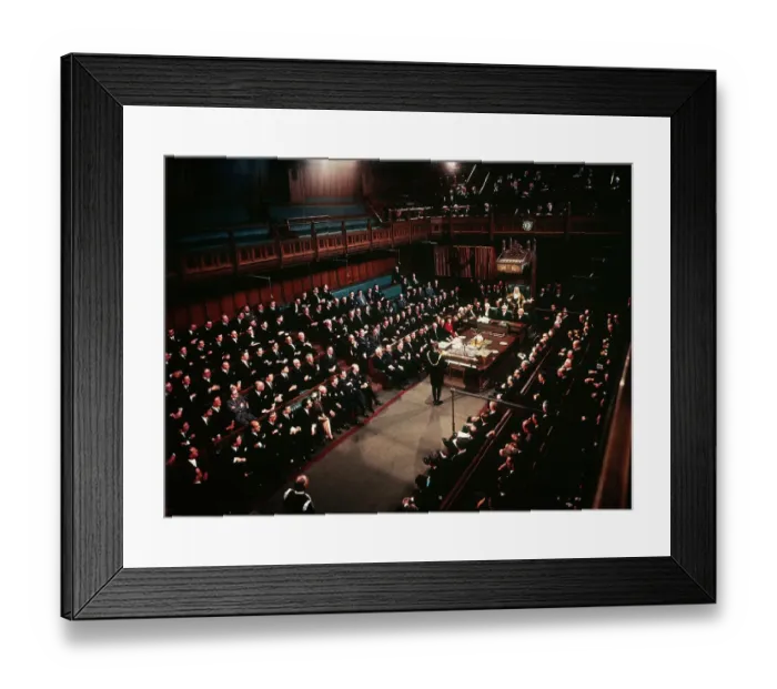 Framed Print : Surgeons Performing Operation Framed Print : Surgeons Performing Operation