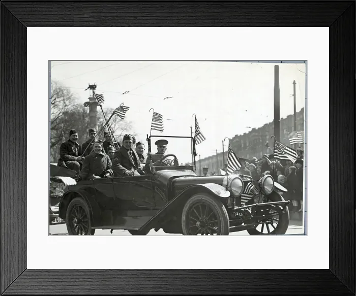 Framed Print : Wounded Men Of 27Th Division In Parade Framed Print : Wounded Men Of 27Th Division In Parade