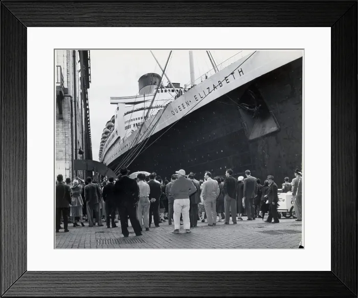 Framed Print : Queen Elizabeth Docked in New York Framed Print : Queen Elizabeth Docked in New York
