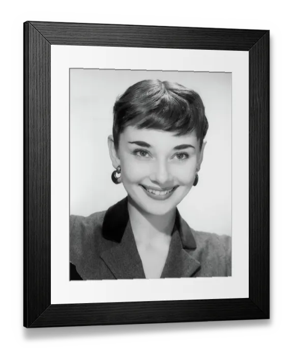 Framed Print : Audrey Hepburn Framed Print : Audrey Hepburn