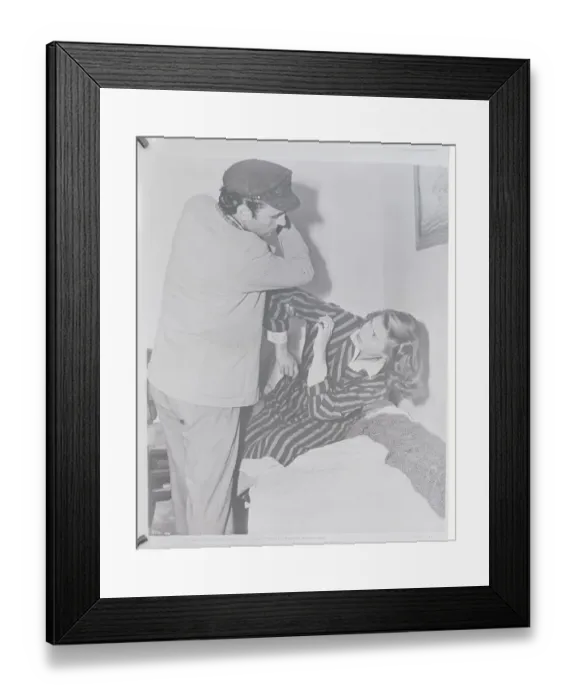 Framed Print : Ingrid Bergman in Stromboli