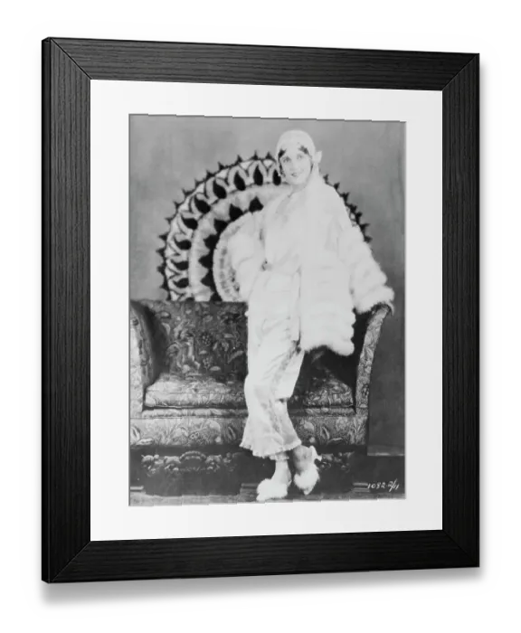 Framed Print : Charley Fusari Sitting in Corner Framed Print : Charley Fusari Sitting in Corner