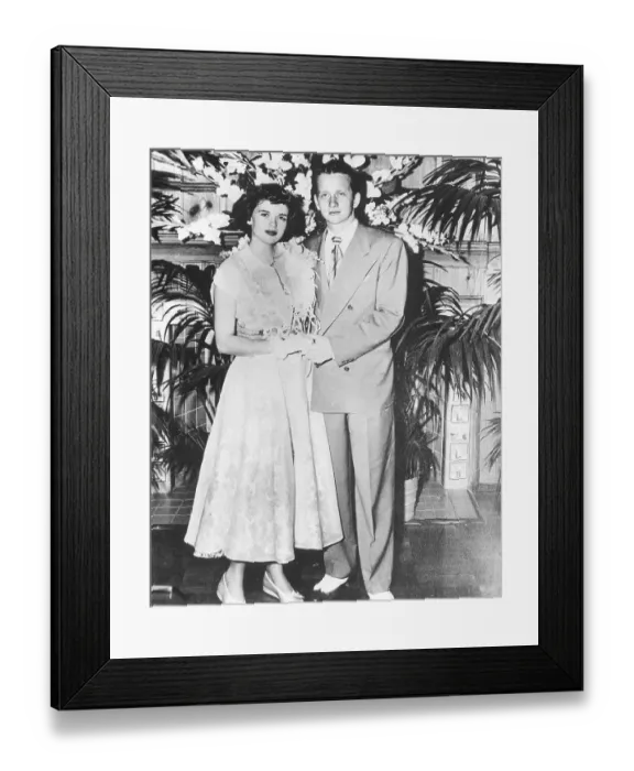 Framed Print : Jayne Mansfield Weds First Husband Framed Print : Jayne Mansfield Weds First Husband