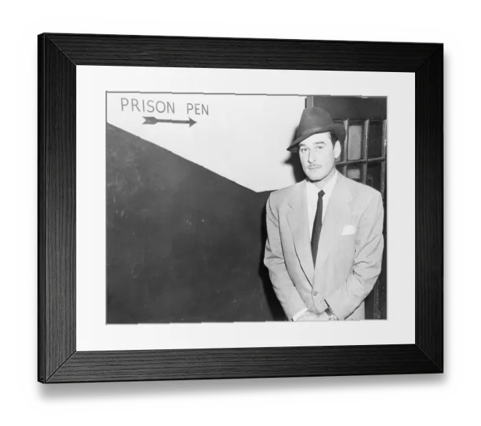 Framed Print : Errol Flynn Leaving Court Framed Print : Errol Flynn Leaving Court