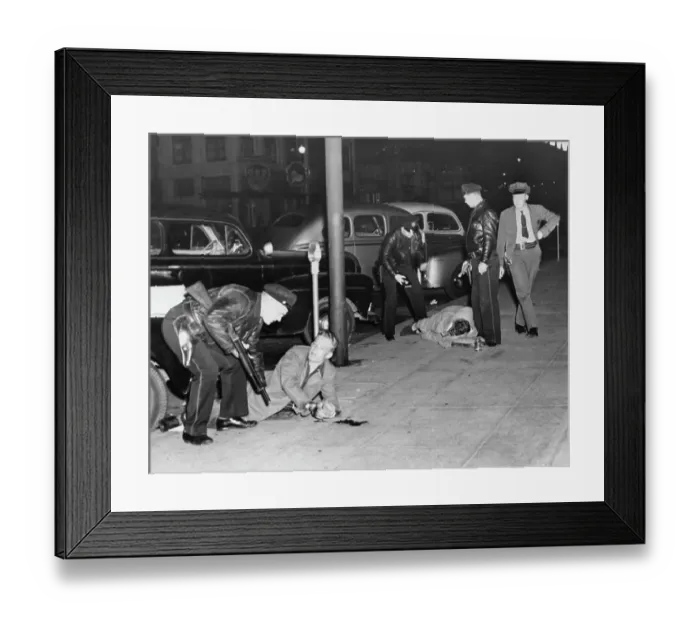Framed Print : Polce Cover Wounded Holup Suspects Framed Print : Polce Cover Wounded Holup Suspects