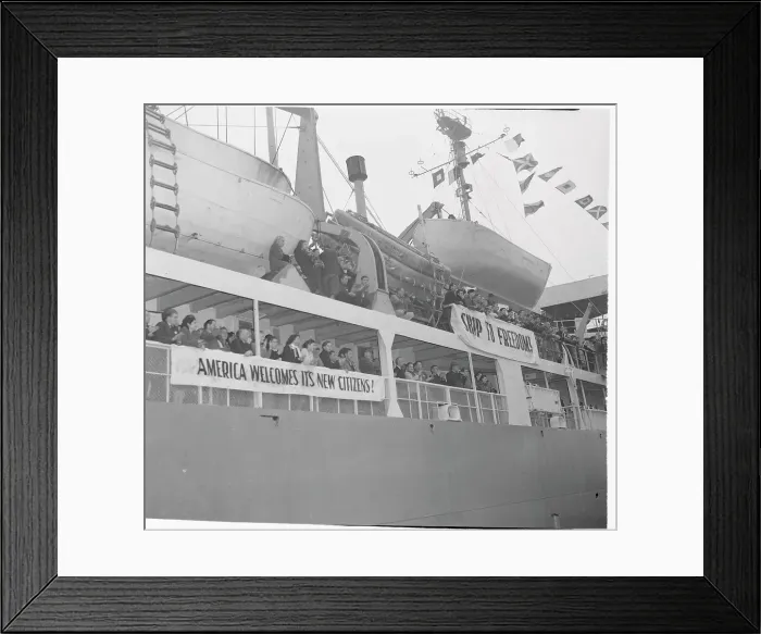 Framed Print : General Black Departing Framed Print : General Black Departing
