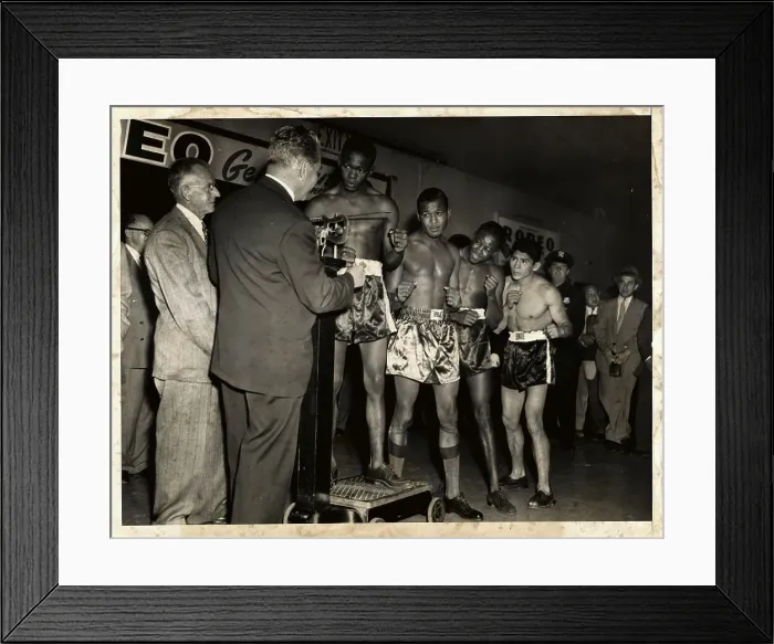 Framed Print : Sugar Ray Robinson with Other Fighters Weighing In Framed Print : Sugar Ray Robinson with Other Fighters Weighing In
