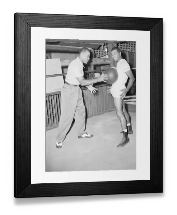 Framed Print : Joe Louis and Ray Robinson Toss Medicine Ball Framed Print : Joe Louis and Ray Robinson Toss Medicine Ball