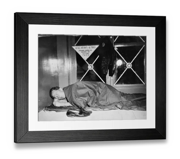 Framed Print : Garry Davis Framed Print : Garry Davis