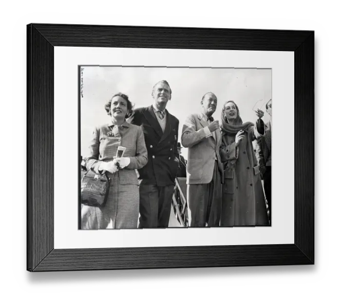 Framed Print : Hollywood Stars Watch Glider Pilot Framed Print : Hollywood Stars Watch Glider Pilot