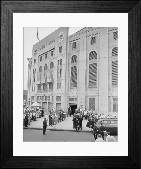Framed Print : Babe Ruth's Coffin Arriving at Yankee Stadium Framed Print : Babe Ruth's Coffin Arriving at Yankee Stadium