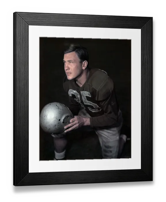 Framed Print : Bill Dudley in Defensive Position Framed Print : Bill Dudley in Defensive Position