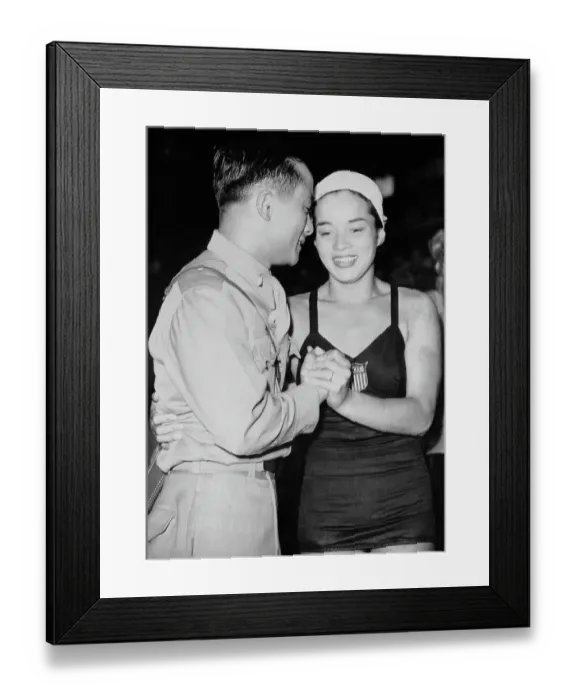 Framed Print : Sammy Lee. Vicki Manalo Draves of Los Angeles Framed Print : Sammy Lee. Vicki Manalo Draves of Los Angeles