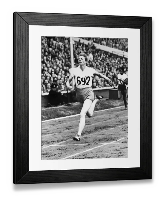 Framed Print : Fanny Blankers-Koen Winning Semi-Final Framed Print : Fanny Blankers-Koen Winning Semi-Final