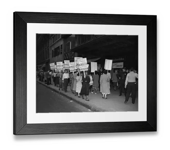 Framed Print : Retail Workers Picket Oppenheim Collins Framed Print : Retail Workers Picket Oppenheim Collins